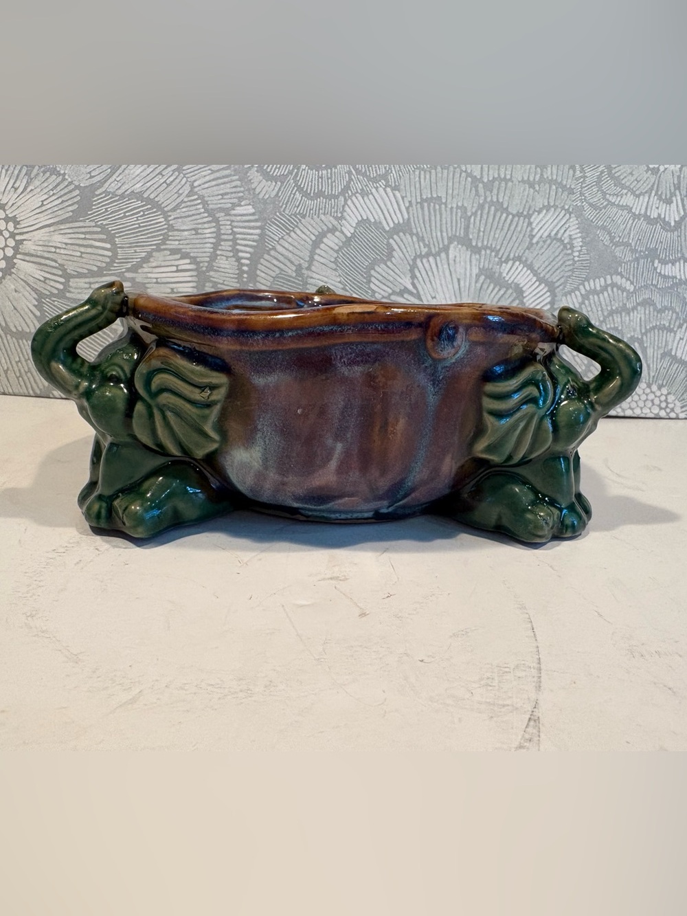 Vintage Majolica  Brown & Green Elephant Pot Bowl